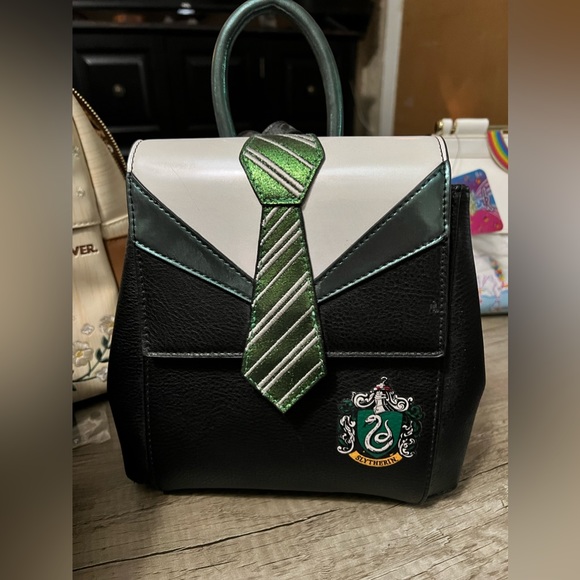 SLYTHERIN MINI DANIELLE NICOLE BACKPACK - Picture 1 of 2